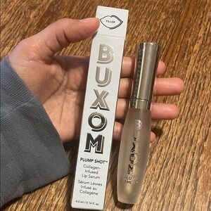 Buxom Plump Shot Lip Serum with Silver Cap